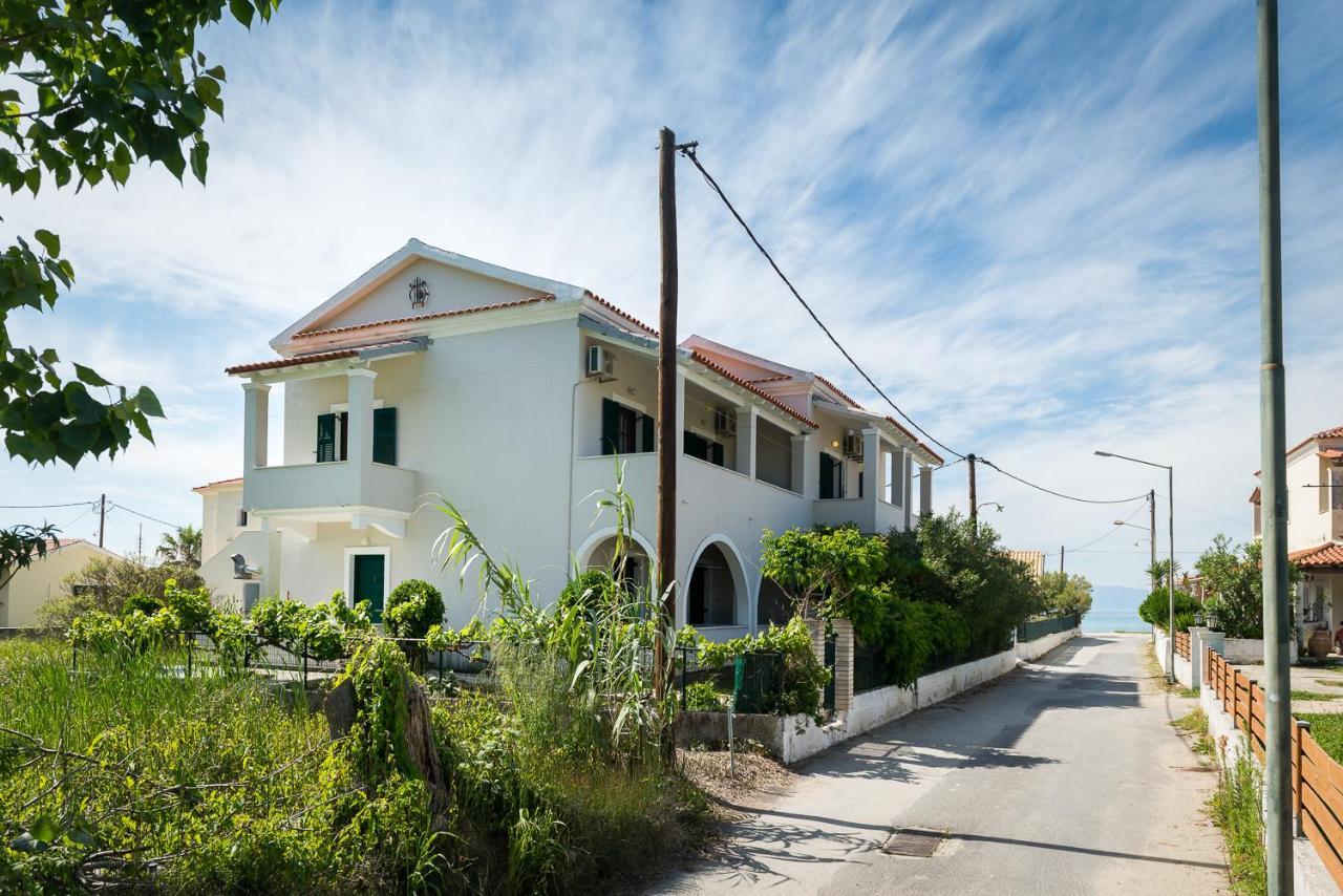 Marias Seaside Apartments Acharavi  Exterior photo