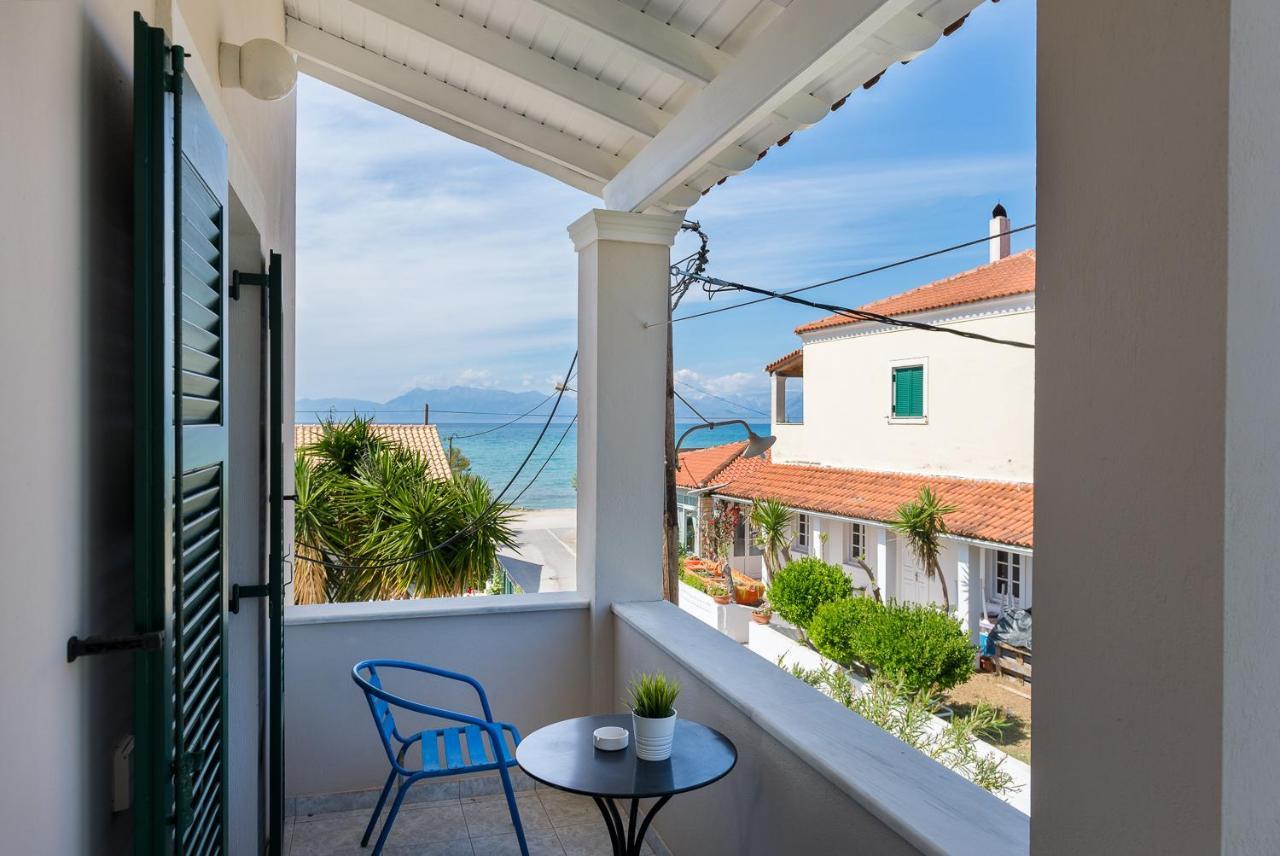 Marias Seaside Apartments Acharavi  Exterior photo